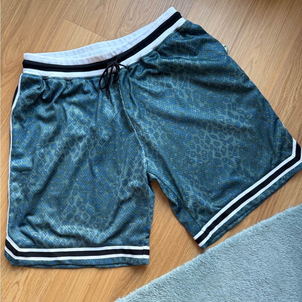 John Elliott Game Shorts with Classic Trim